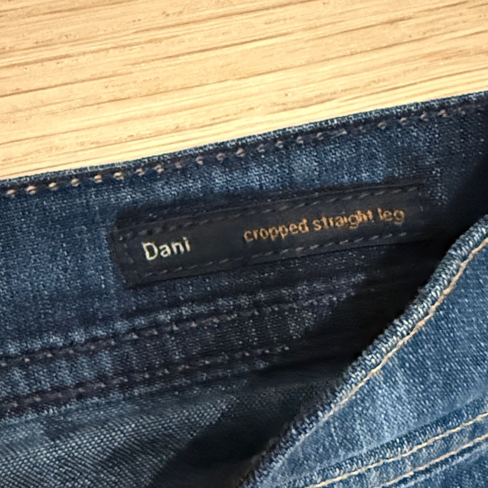 Citizens of Humanity Cropped Dani Jeans, Size 27 - Picture 5 of 10